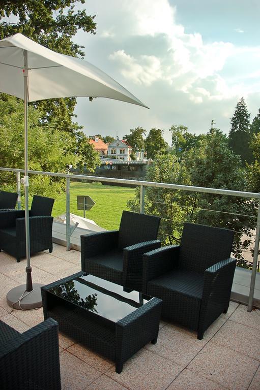 Bed and Breakfast Atelier Lanna Ческе-Будеёвице Экстерьер фото